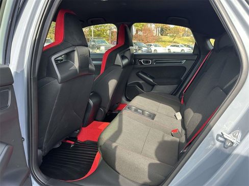 Used 2024 Honda Civic Type R image 15