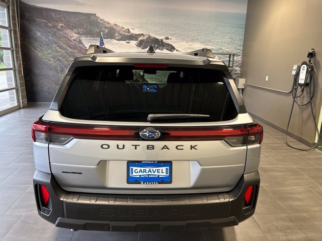 Used 2026 Subaru Outback Premium AWD/4WD image 30