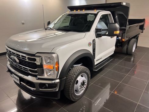 New 2026 Ford F550 4x4 Regular Cab Super Duty image 3