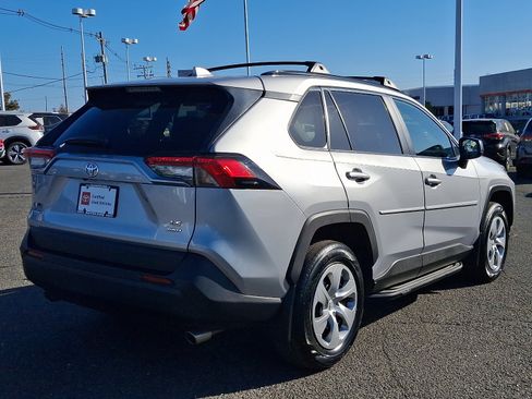 Certified 2021 Toyota RAV4 LE image 6