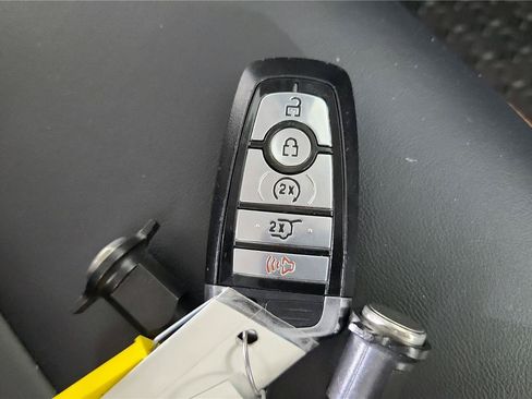 Used 2022 Ford Bronco Sport Outer Banks AWD/4WD image 21