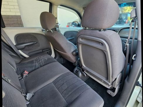 Used 2004 Chrysler PT Cruiser w/ PWR Convenience Group FWD image 19