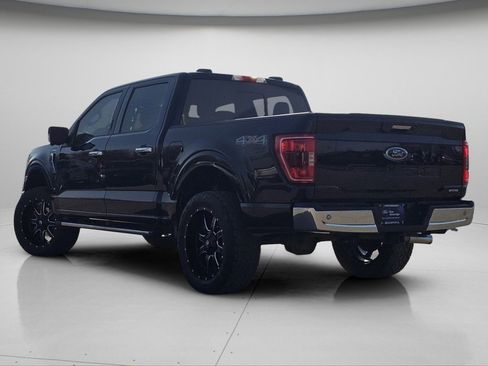 Certified 2021 Ford F150 XLT w/ Equipment Group 302A High image 22