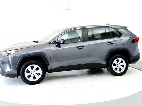 Used 2024 Toyota RAV4 LE image 3