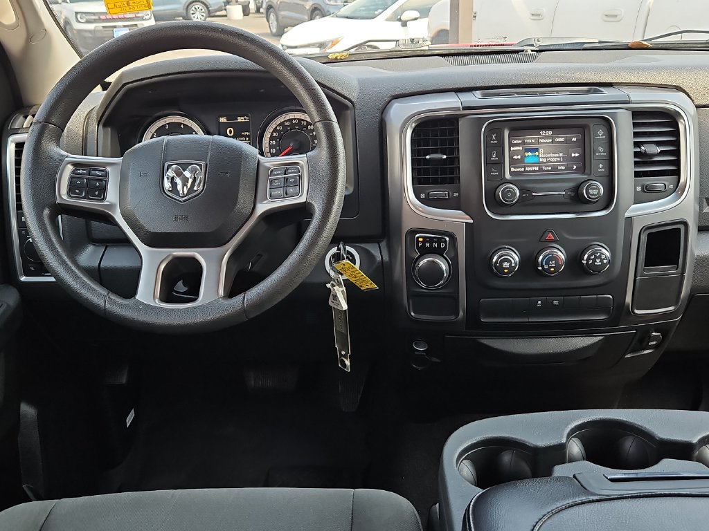 Used 2022 RAM 1500 Classic SLT RWD image 17