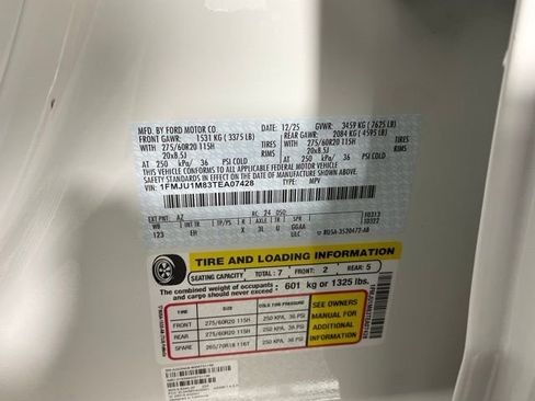 New 2026 Ford Expedition Platinum image 29