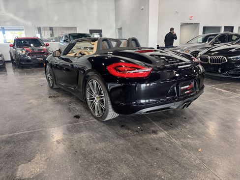 Used 2015 Porsche Boxster S image 19