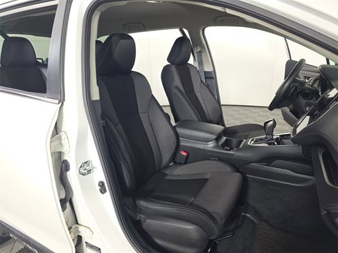 Used 2025 Subaru Outback Premium image 20