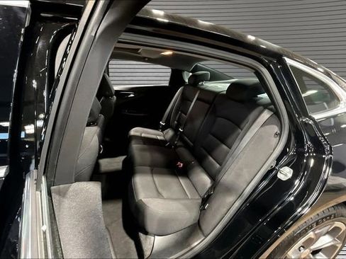 Used 2024 Chevrolet Malibu LT FWD image 20