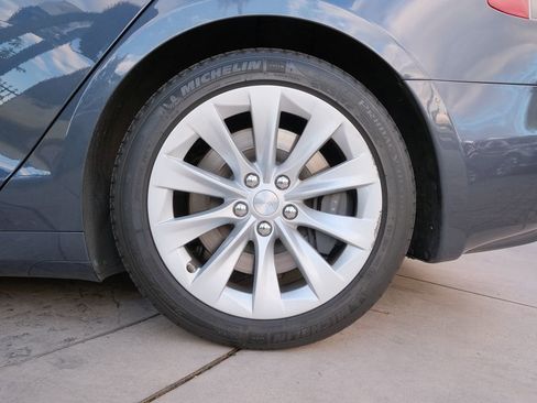 Used 2017 Tesla Model S 100D image 42