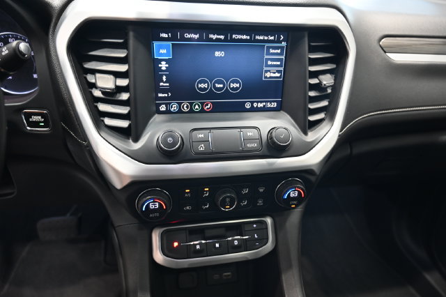 Used 2020 GMC Acadia SLT AWD/4WD image 15