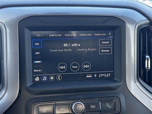 Used 2022 Chevrolet Silverado 1500 Custom Trail Boss image 28