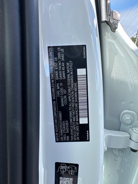 Certified 2026 Volvo XC90 B5 Plus AWD/4WD image 28