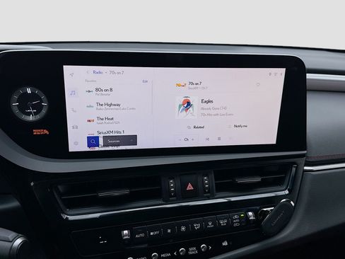 Used 2023 Lexus ES 300h F Sport w/ Accessory Package (Z2) FWD image 11