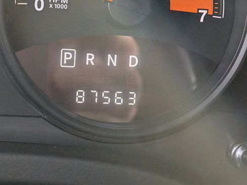 Used 2015 Jeep Patriot Latitude w/ Sun/Sound Group image 11