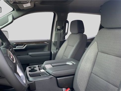 New 2026 GMC Sierra 1500 Elevation image 15