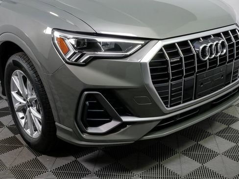 Used 2024 Audi Q3 2.0T Premium w/ Convenience Package image 36