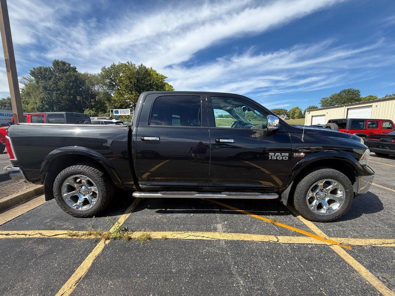 Used 2015 RAM 1500 Laramie w/ Convenience Group AWD/4WD image 2