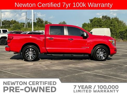 Used 2024 Nissan Titan SV w/ SV Convenience Package RWD image 4