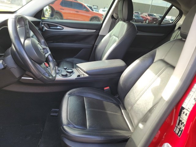 Used 2018 Alfa Romeo Stelvio AWD w/ Cold Weather Package image 11