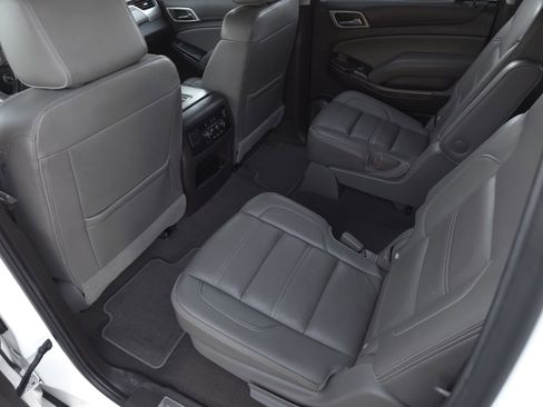 Used 2019 GMC Yukon XL Denali w/ Open Road Package image 29