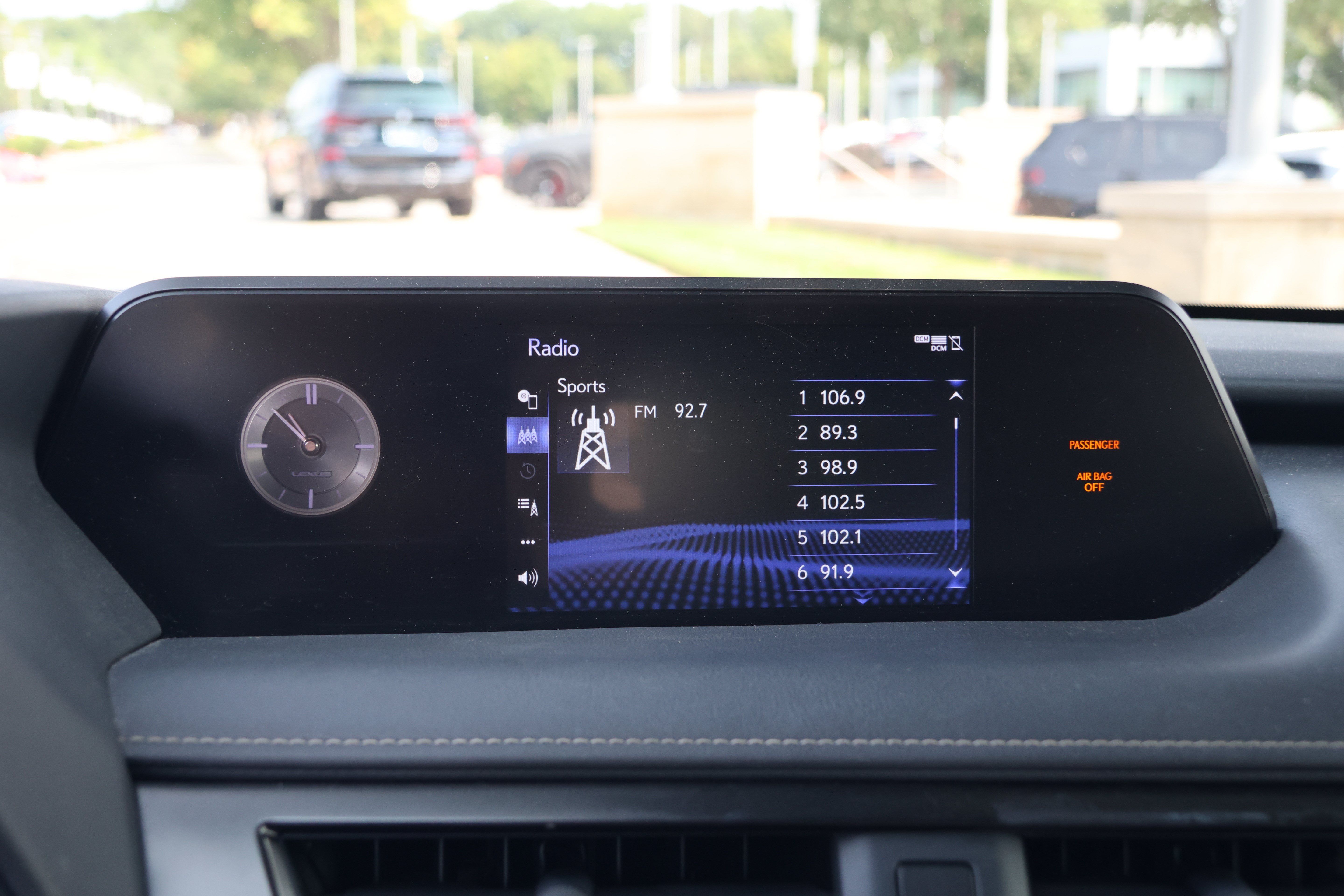 Used 2021 Lexus UX 250h w/ Accessory Package (Z1) AWD/4WD image 21