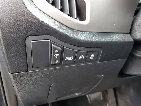 Used 2016 Kia Sportage LX image 11