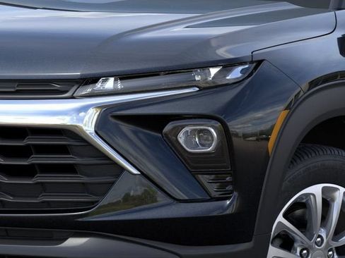 New 2026 Chevrolet TrailBlazer LS FWD image 10