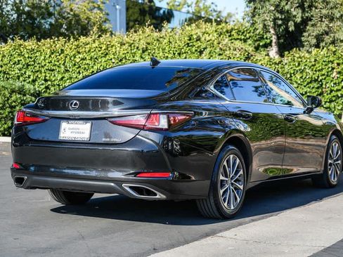 Used 2022 Lexus ES 350 w/ Accessory Package 2 FWD image 6
