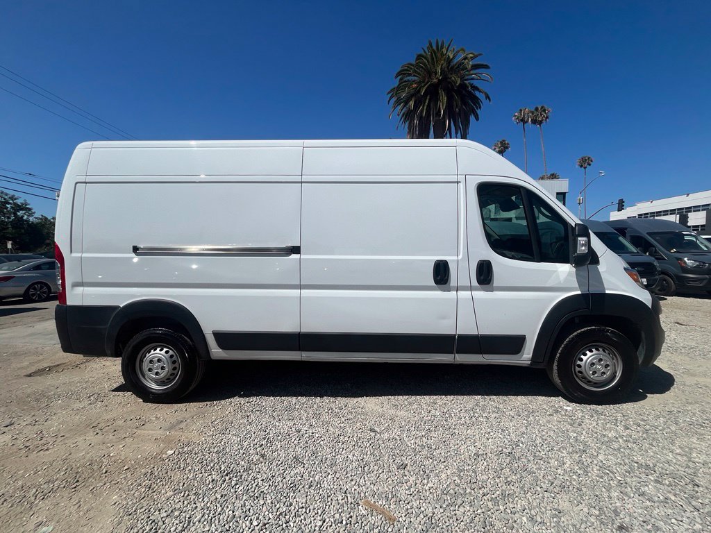 Used 2024 RAM ProMaster 2500 w/ Convenience Group FWD image 6
