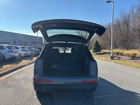 New 2026 Audi Q7 3.0T Premium Plus image 14