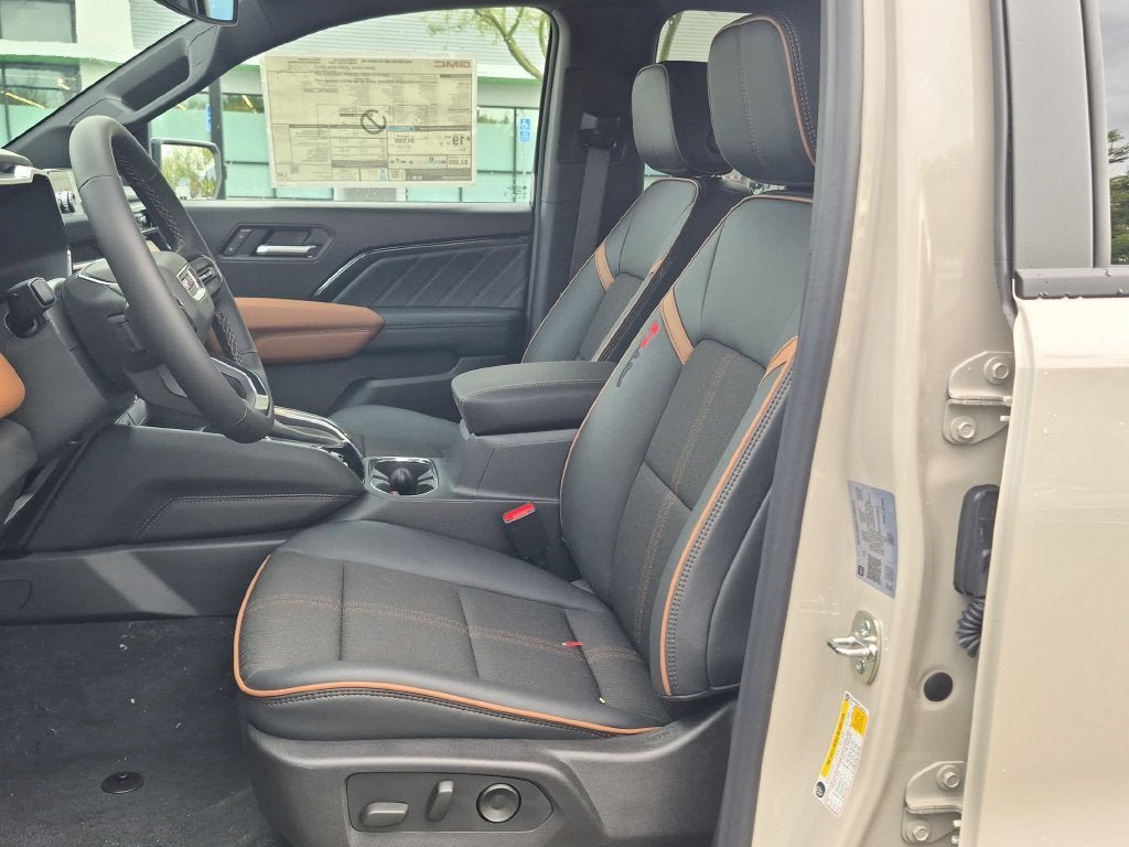 New 2026 GMC Canyon AT4 AWD/4WD image 19