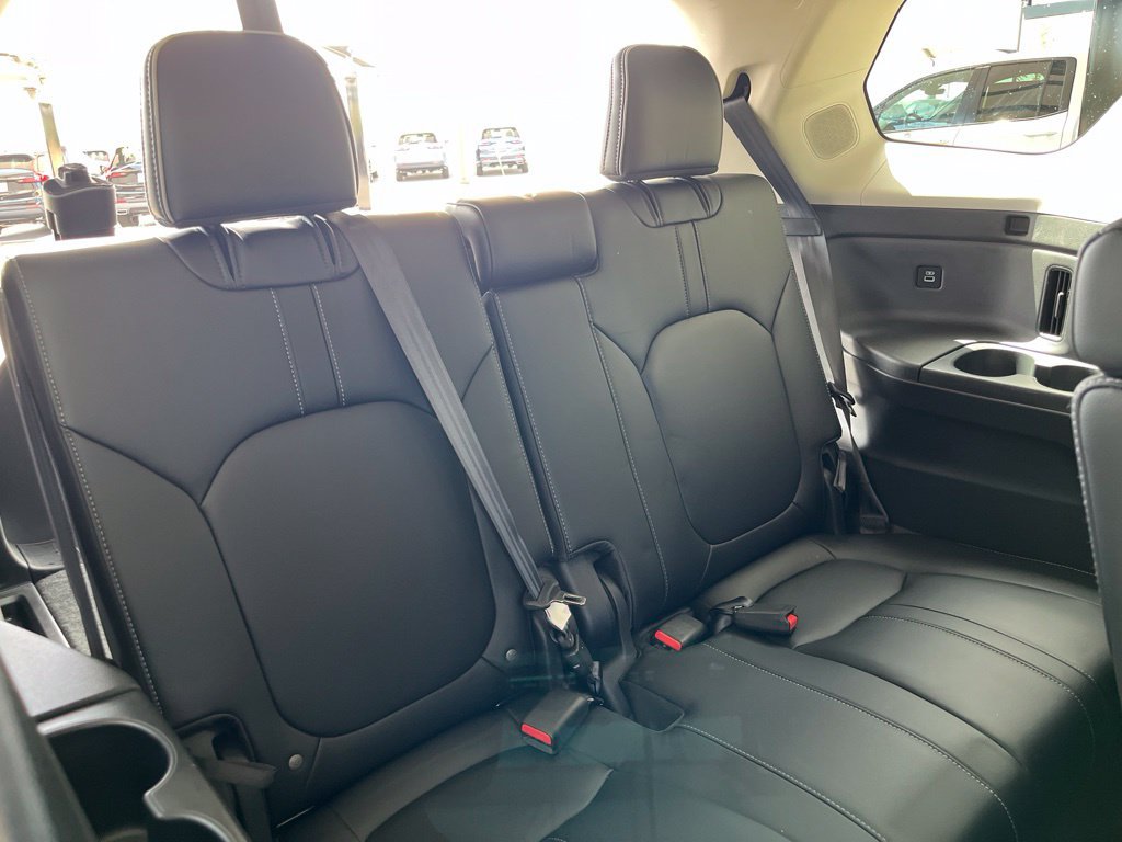 Used 2023 Honda Pilot Elite image 29