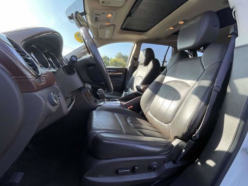 Used 2014 Buick Enclave Leather FWD image 18