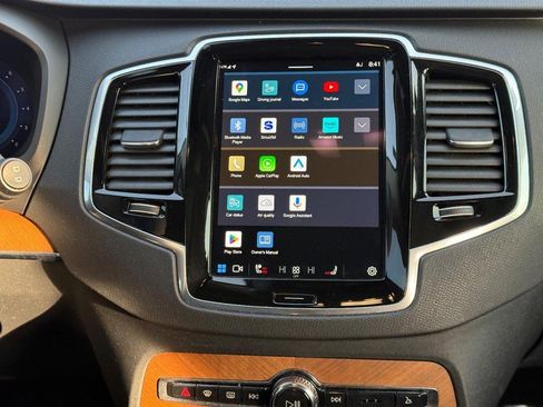 Used 2023 Volvo XC90 B6 Plus w/ Protection Package Premier image 14