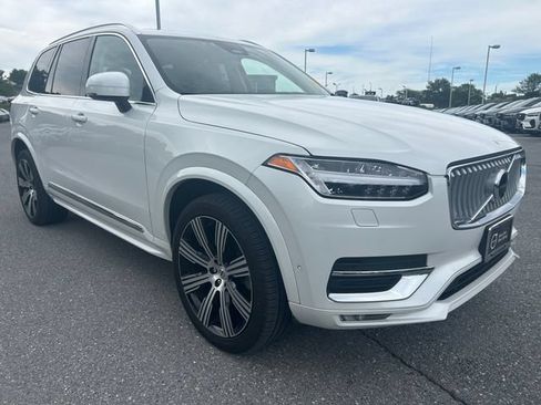 Certified 2023 Volvo XC90 B6 Ultimate AWD/4WD image 1