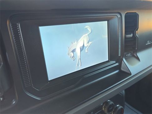 Used 2021 Ford Bronco Big Bend image 20