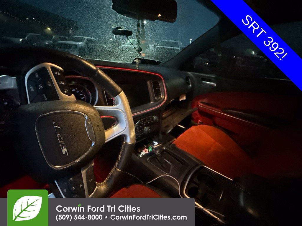 Used 2016 Dodge Charger SRT w/ Harman/Kardon Audio Group RWD image 2