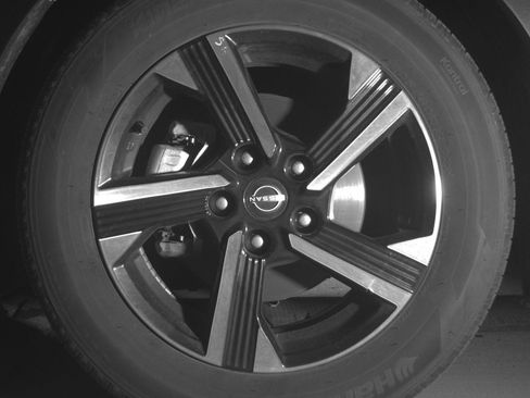 Used 2025 Nissan Altima 2.5 SV image 12