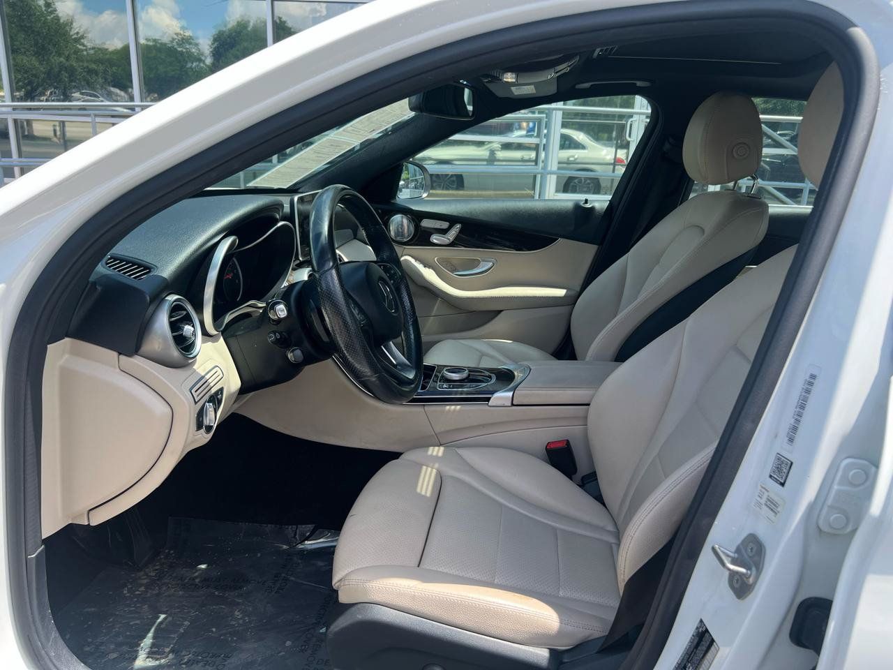 Used 2018 Mercedes-Benz C 300 4MATIC Sedan image 13