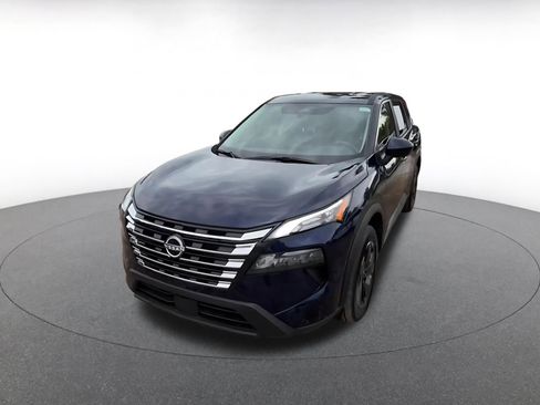 Used 2025 Nissan Rogue SV FWD image 7