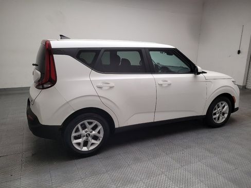 Used 2021 Kia Soul S FWD image 10