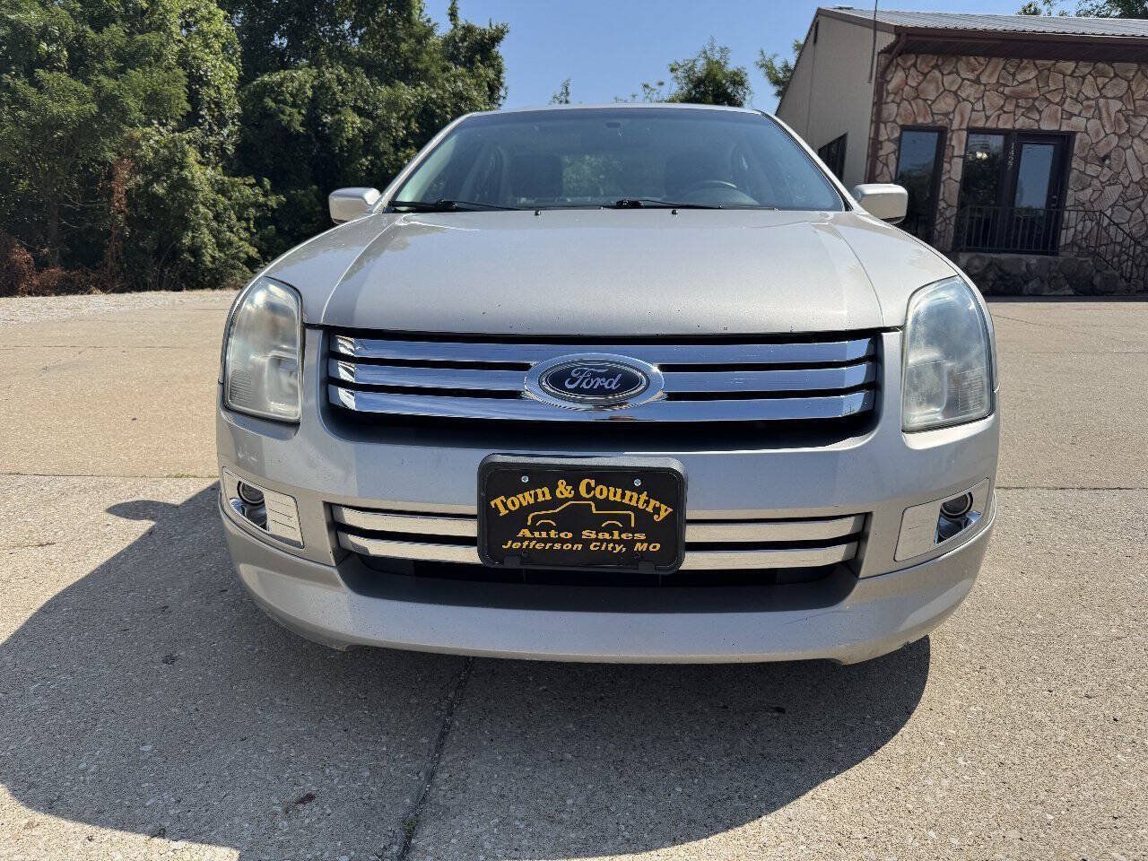Used 2007 Ford Fusion SEL FWD image 2