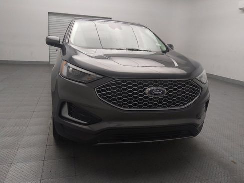 Used 2024 Ford Edge SEL image 14