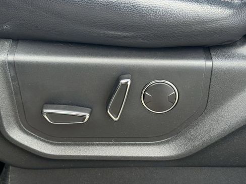 Used 2019 Ford Expedition Limited w/ Equipment Group 302A image 29