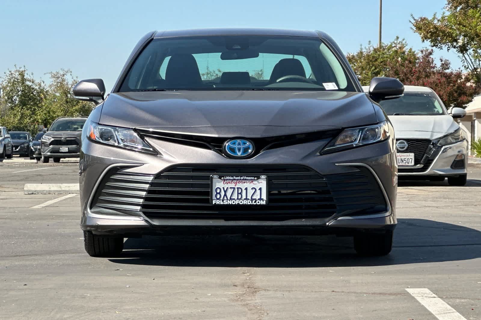 Used 2021 Toyota Camry LE FWD image 11