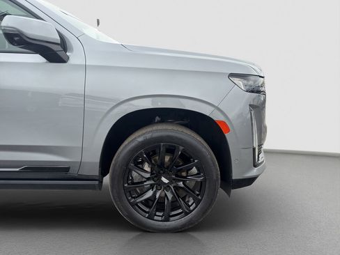 Used 2023 Cadillac Escalade Sport Platinum w/ LPO, ONYX Package AWD/4WD image 23