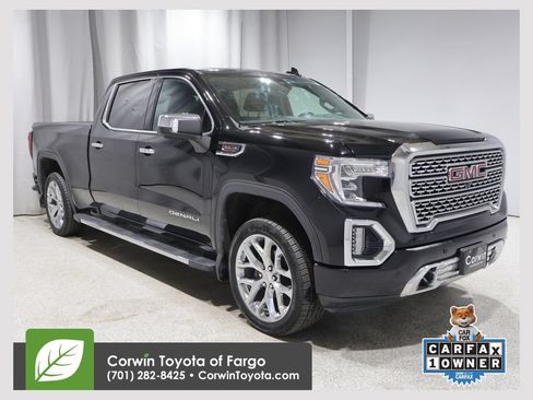 Used 2020 GMC Sierra 1500 Denali w/ Technology Package AWD/4WD image 1