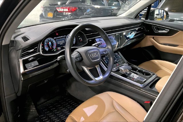Certified 2023 Audi Q7 2.0T Premium Plus w/ Premium Plus Package AWD/4WD image 13
