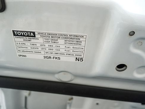 Certified 2022 Toyota Tacoma TRD Off-Road w/ Technology Package image 32